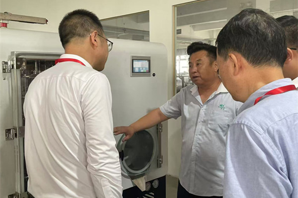 宁波镇海区领导莅临taptap点点考察指导 图2
